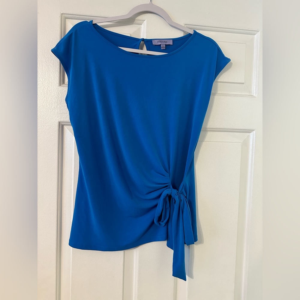 Premise Side Wrap Tie Stretchy Blue Top Women's size small